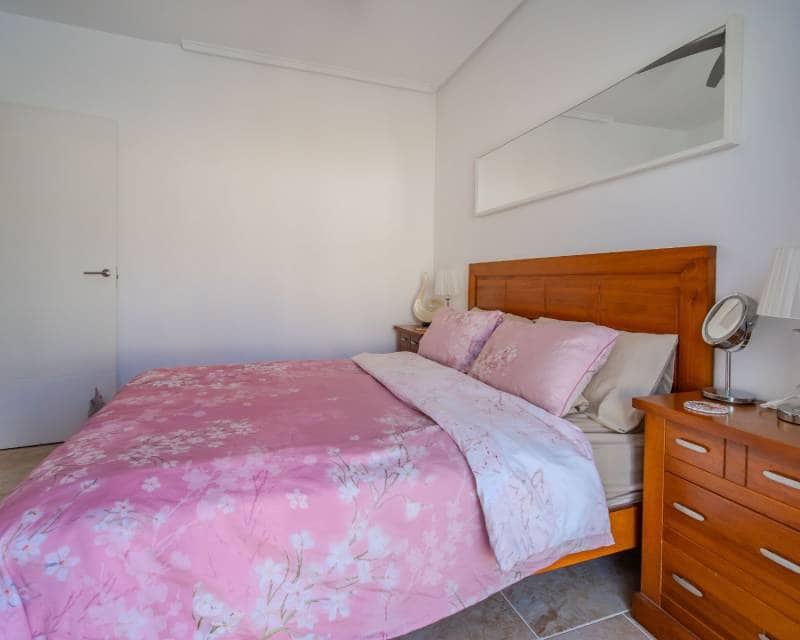 2 Zimmer Villa zu verkaufen in Ciudad Quesada mit Pool - 225.000 € (Ref: 10032528)