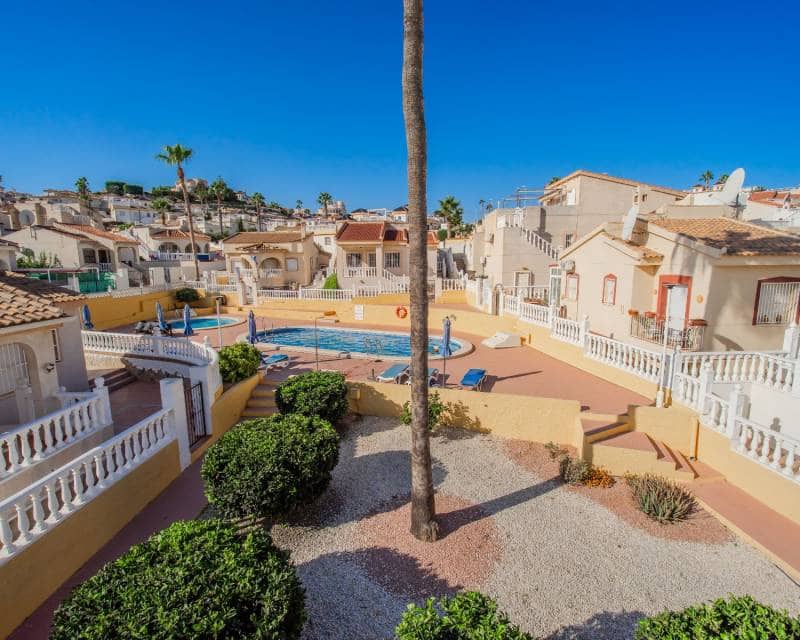 2 Zimmer Villa zu verkaufen in Ciudad Quesada mit Pool - 225.000 € (Ref: 10032528)