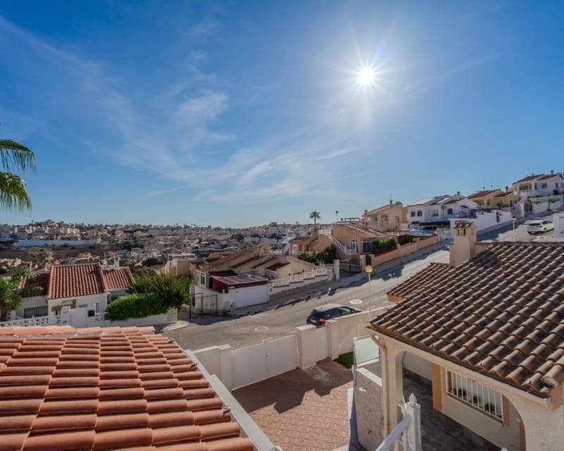 2 Zimmer Villa zu verkaufen in Ciudad Quesada mit Pool - 225.000 € (Ref: 10032528)