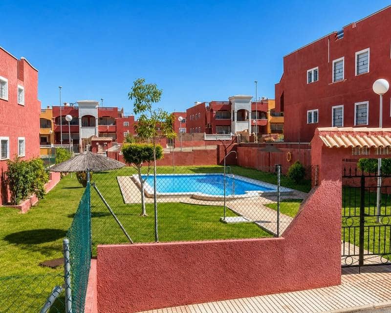 2 slaapkamer Huis te koop in Los Altos met zwembad - € 183.000 (Ref: 10033108)