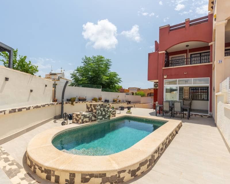2 slaapkamer Huis te koop in Los Altos met zwembad - € 249.000 (Ref: 10033109)