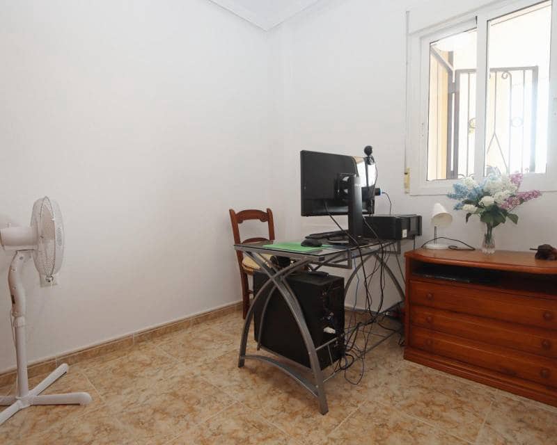 2 quarto Apartamento para venda em Orihuela Costa com piscina - 149 000 € (Ref: 10033111)