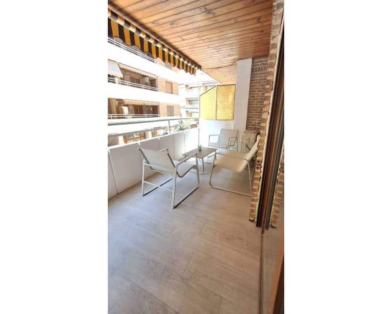 2 bedroom Beach Apartment for sale in Torrevieja - € 249,900 (Ref: 10033206)