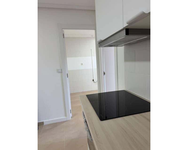 Apartamento de 5 habitaciones en Torrevieja en venta - 169.000 € (Ref: 10033274)