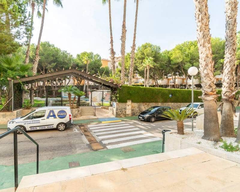 3 camera da letto Appartamento in vendita in Campoamor con piscina - 199.999 € (Rif: 10033275)