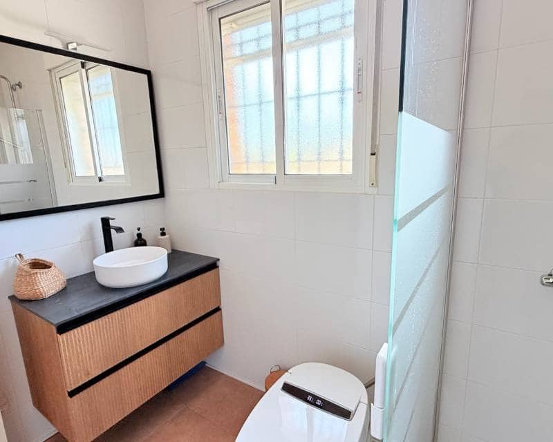 3 makuuhuone Huvila myytävänä paikassa Catral - 430 000 € (Ref: 10033277)