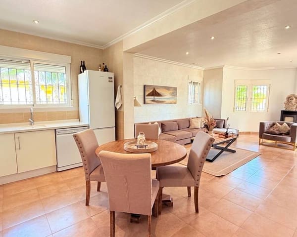 3 quarto Moradia para venda em Catral - 430 000 € (Ref: 10033277)
