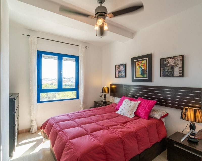 Apartamento de 2 habitaciones en Orihuela Costa en venta con piscina - 215.000 € (Ref: 10034250)