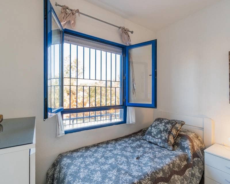 Apartamento de 2 habitaciones en Orihuela Costa en venta con piscina - 215.000 € (Ref: 10034250)