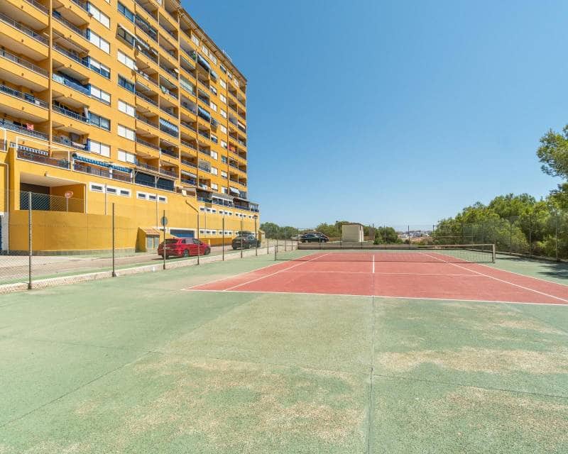 Apartamento de 2 habitaciones en Orihuela Costa en venta con piscina - 215.000 € (Ref: 10034250)