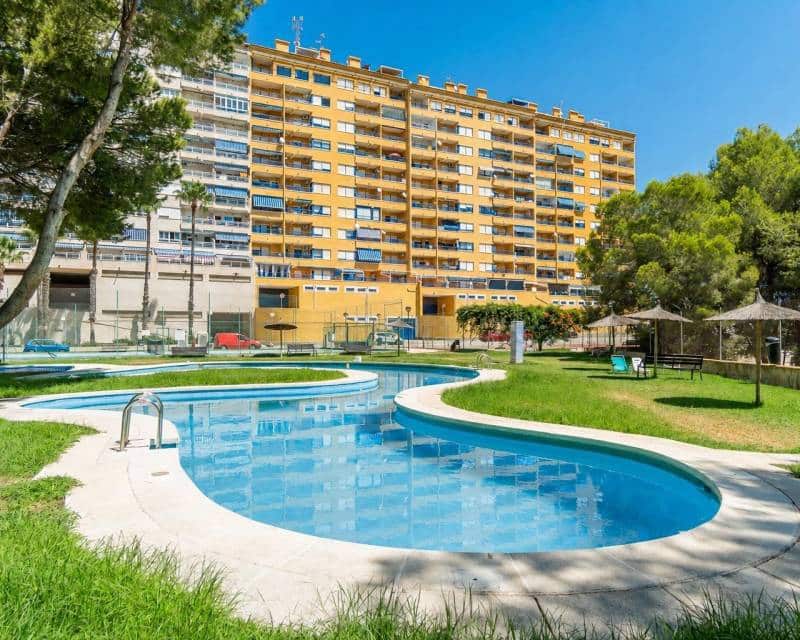 Apartamento de 2 habitaciones en Orihuela Costa en venta con piscina - 215.000 € (Ref: 10034250)