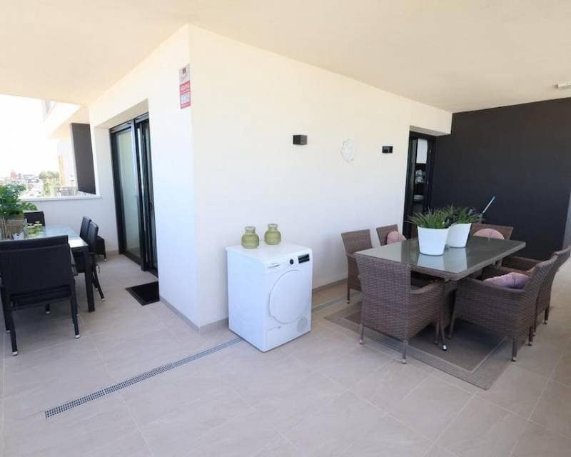 3 bedroom Apartment for sale in Orihuela Costa with pool - € 485,000 (Ref: 10034345)