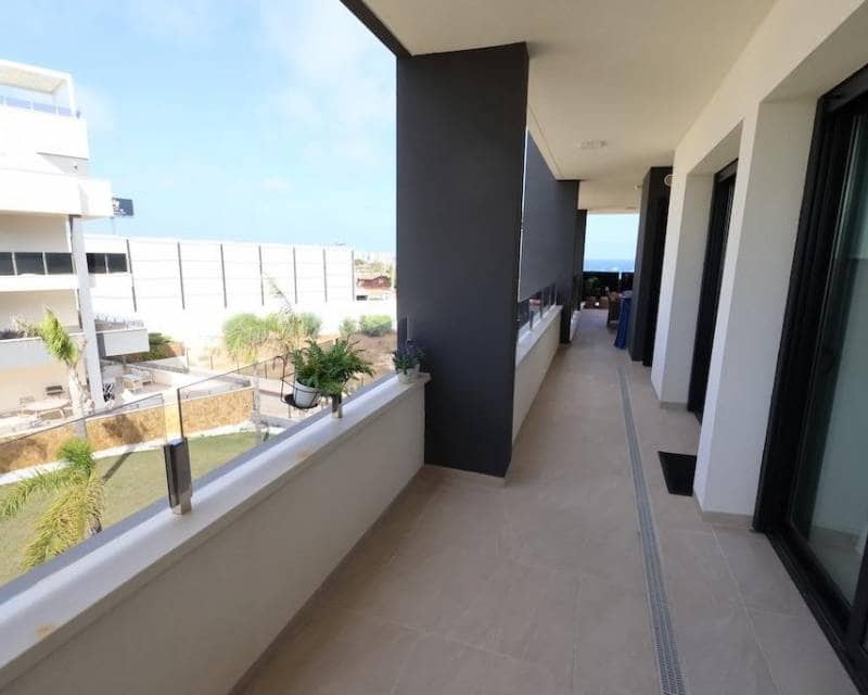 3 bedroom Apartment for sale in Orihuela Costa with pool - € 485,000 (Ref: 10034345)