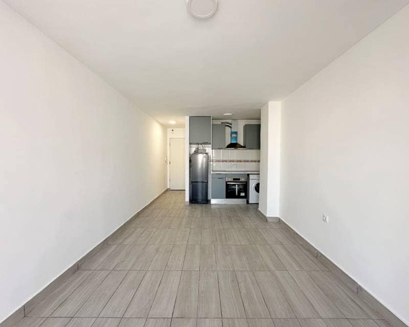 2 soverom Leilighet til salgs i Torrevieja - € 149 900 (Ref: 10034346)