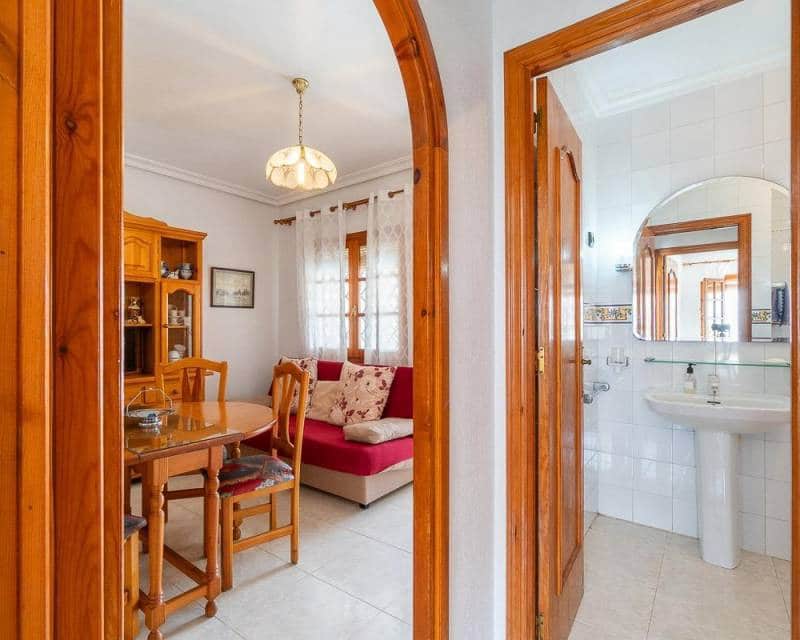 1 chambre Appartement à vendre à Torrevieja avec piscine - 149 000 € (Ref: 10034347)