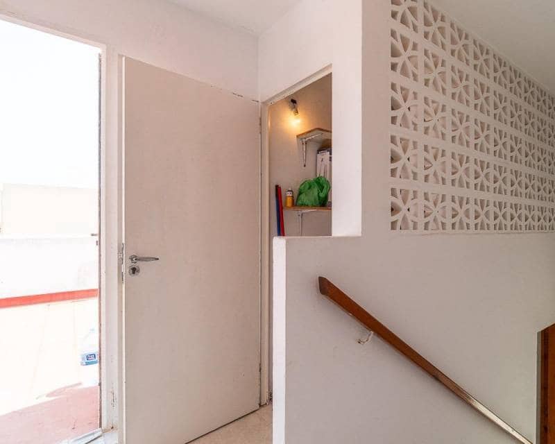1 chambre Appartement à vendre à Torrevieja avec piscine - 149 000 € (Ref: 10034347)