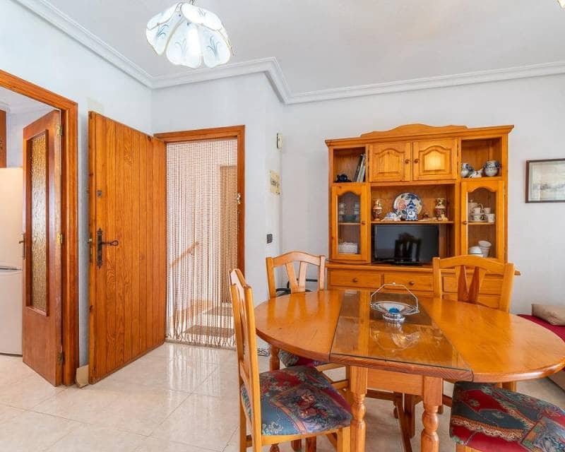1 chambre Appartement à vendre à Torrevieja avec piscine - 149 000 € (Ref: 10034347)