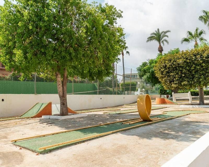 1 chambre Appartement à vendre à Torrevieja avec piscine - 149 000 € (Ref: 10034347)