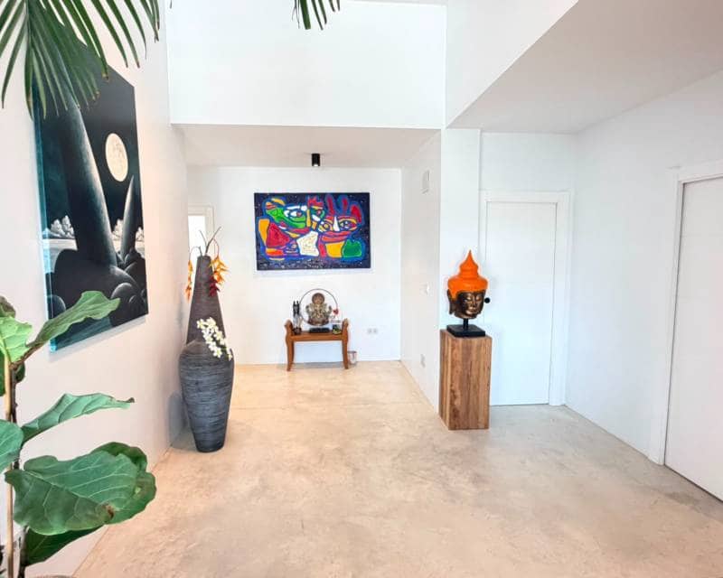 5 Zimmer Villa zu verkaufen in Pinoso mit Pool - 679.000 € (Ref: 10034348)