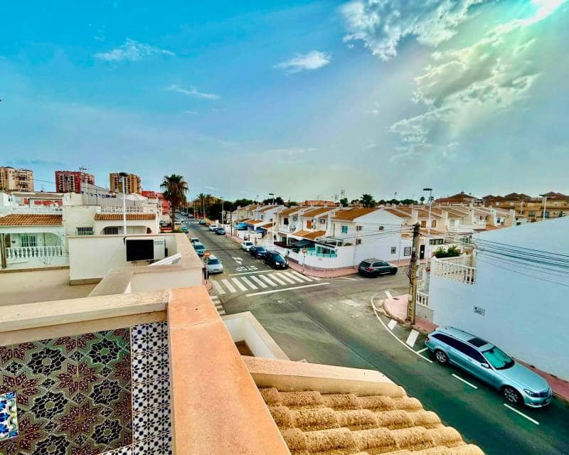 3 soveværelse Byhus til salg i Torrevieja - € 219.000 (Ref: 10034349)