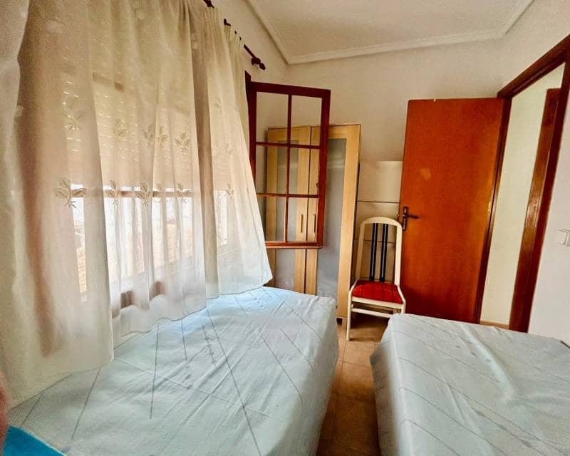 3 soveværelse Byhus til salg i Torrevieja - € 219.000 (Ref: 10034349)