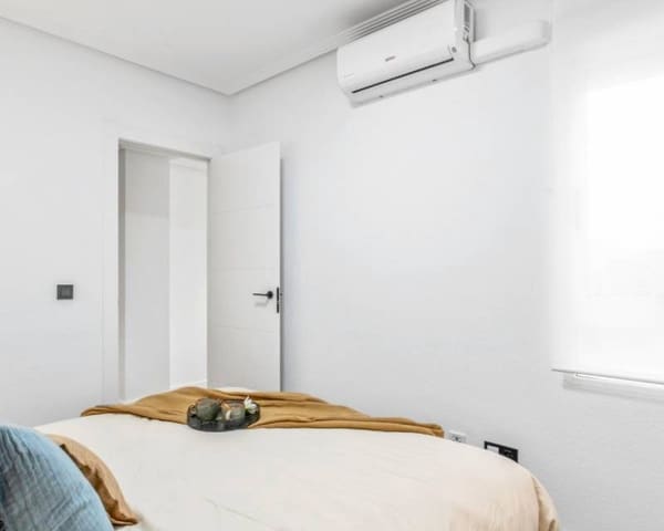 Apartamento de 2 habitaciones en La Florida, Orihuela en venta con piscina - 194.800 € (Ref: 10034423)