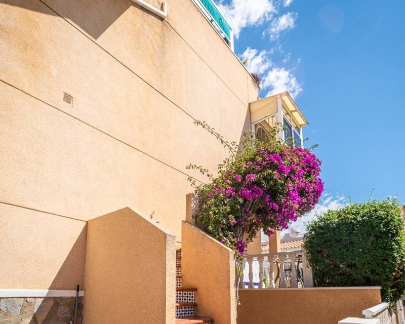 4 slaapkamer Appartement te koop in Alicante stad - € 249.900 (Ref: 10034560)