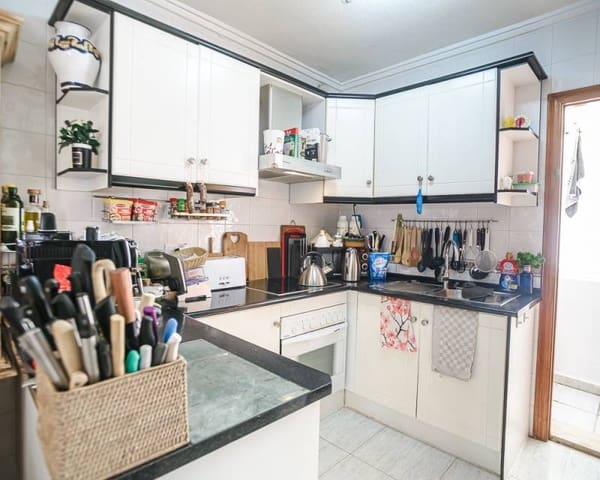 4 slaapkamer Appartement te koop in Alicante stad - € 249.900 (Ref: 10034560)