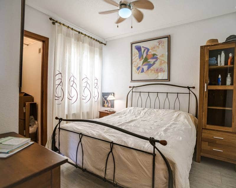 4 slaapkamer Appartement te koop in Alicante stad - € 249.900 (Ref: 10034560)