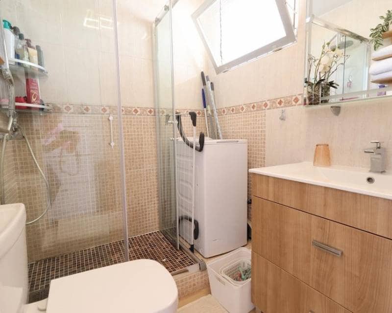 1 sovrum Lägenhet till salu i La Veleta - 145 000 € (Ref: 10035657)