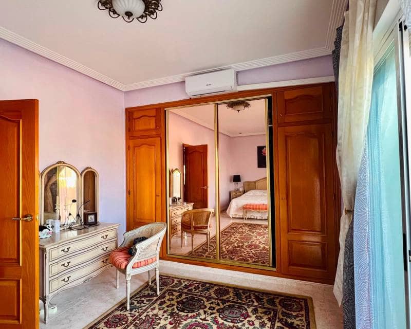 2 slaapkamer Villa te koop in Los Balcones met zwembad garage - € 699.990 (Ref: 10035832)
