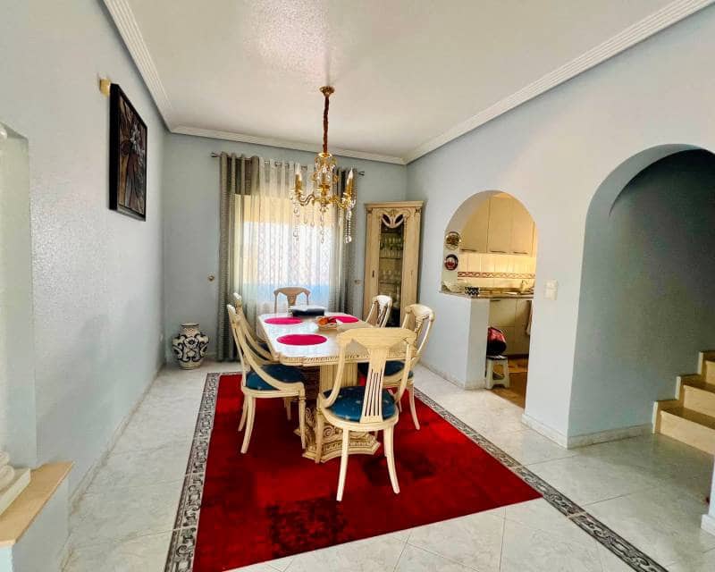 2 slaapkamer Villa te koop in Los Balcones met zwembad garage - € 699.990 (Ref: 10035832)