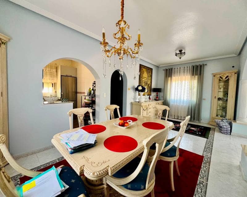 2 slaapkamer Villa te koop in Los Balcones met zwembad garage - € 699.990 (Ref: 10035832)