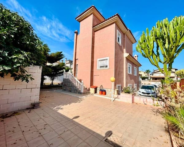 2 slaapkamer Villa te koop in Los Balcones met zwembad garage - € 699.990 (Ref: 10035832)