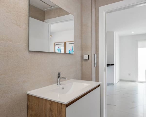 2 soveværelse Byhus til salg i San Miguel de Salinas med swimmingpool - € 339.000 (Ref: 10036007)