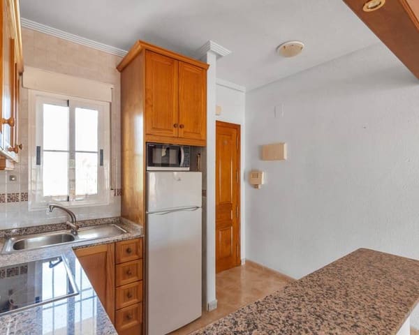 2 soveværelse Lejlighed til salg i Villamartin, Orihuela - € 175.000 (Ref: 10036008)