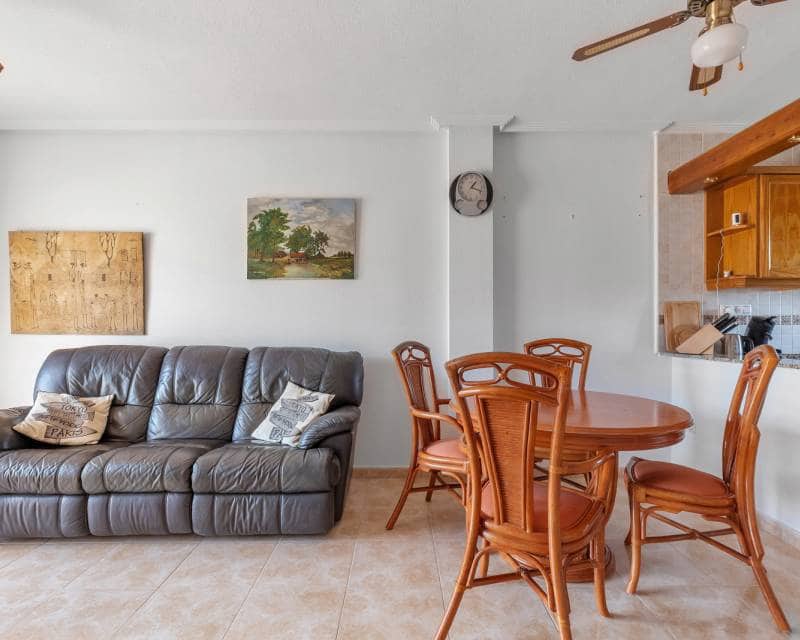 2 soveværelse Lejlighed til salg i Villamartin - € 175.000 (Ref: 10036008)