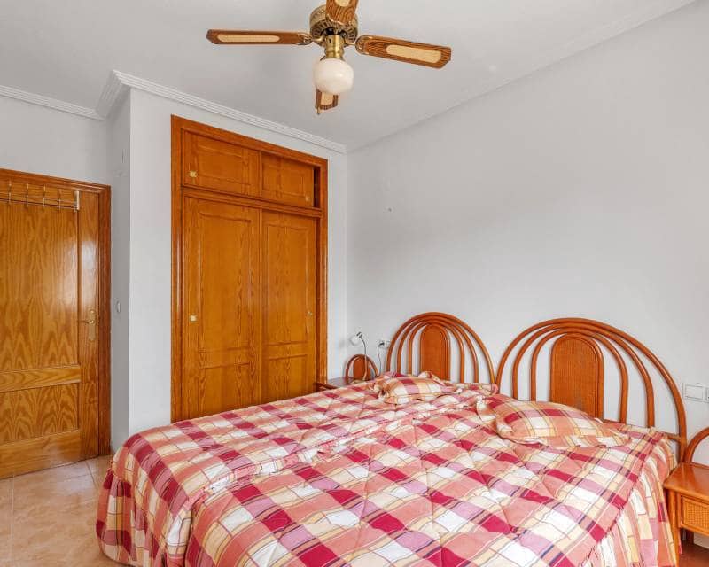 2 soveværelse Lejlighed til salg i Villamartin - € 175.000 (Ref: 10036008)