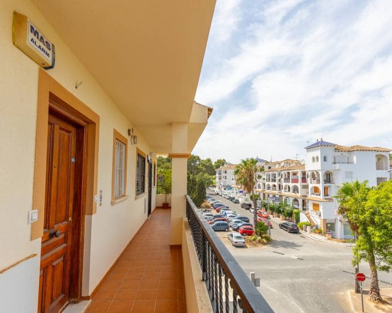 2 soveværelse Lejlighed til salg i Villamartin - € 175.000 (Ref: 10036008)