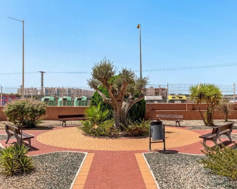 2 soverom Leilighet til salgs i Playa Flamenca med svømmebasseng - € 215 000 (Ref: 10039268)