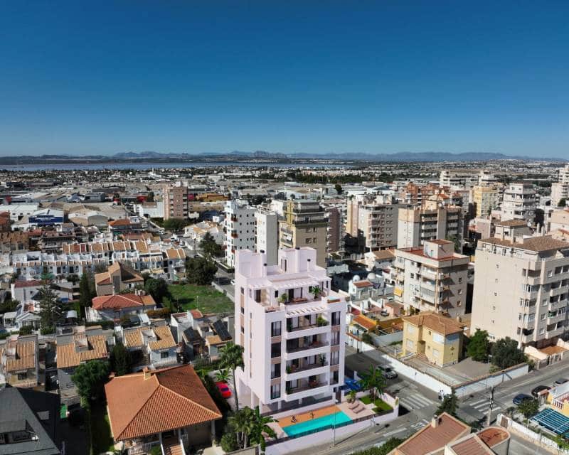 2 camera da letto Appartamento in vendita in Torrevieja con piscina garage - 269.000 € (Rif: 10039423)