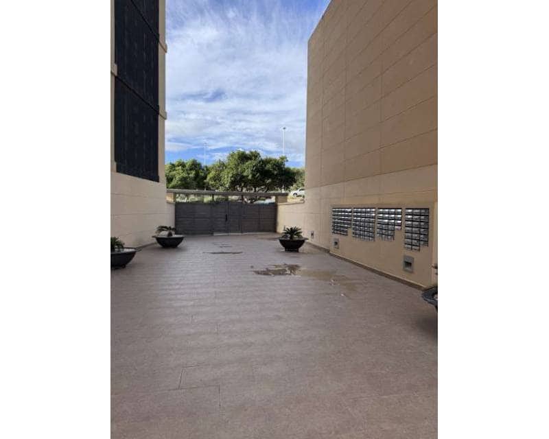 2 bedroom Apartment for sale in La Villajoyosa / Vila Joiosa with pool - € 265,000 (Ref: 10041551)