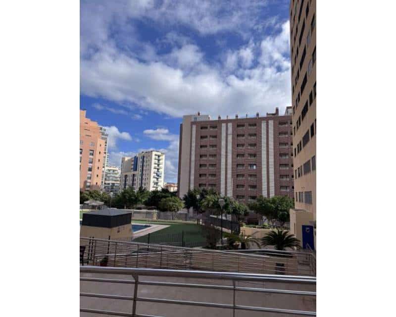 2 bedroom Apartment for sale in La Villajoyosa / Vila Joiosa with pool - € 265,000 (Ref: 10041551)