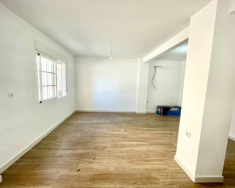 3 quarto Casa em Banda para venda em Daya Vieja - 165 900 € (Ref: 10041750)