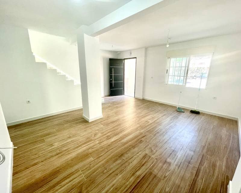 3 quarto Casa em Banda para venda em Daya Vieja - 165 900 € (Ref: 10041750)
