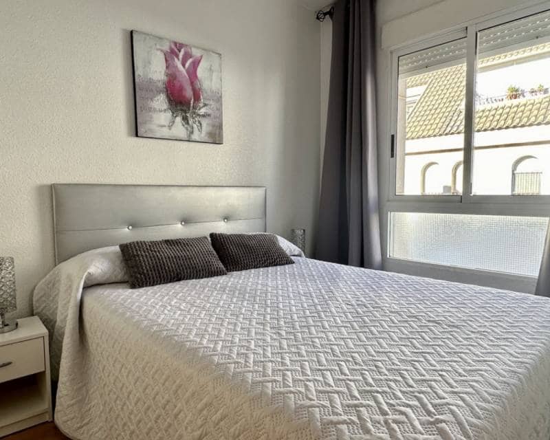 2 sovrum Lägenhet till salu i Torrevieja - 159 000 € (Ref: 10041751)