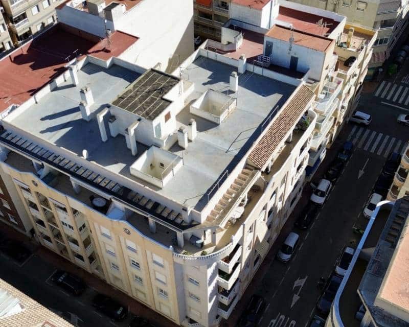 2 sovrum Lägenhet till salu i Torrevieja - 159 000 € (Ref: 10041751)