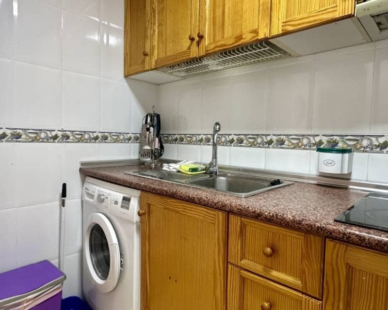 2 sovrum Lägenhet till salu i Torrevieja - 159 000 € (Ref: 10041751)
