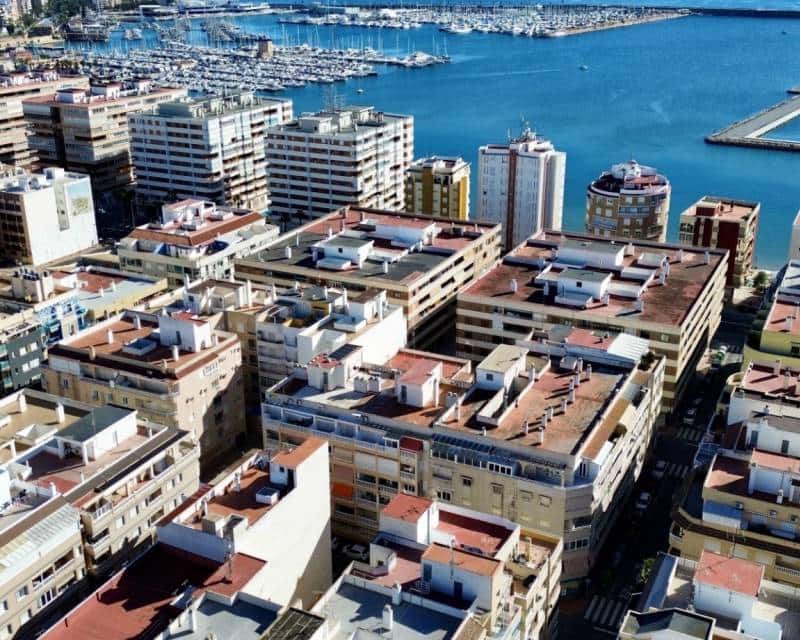 2 sovrum Lägenhet till salu i Torrevieja - 159 000 € (Ref: 10041751)