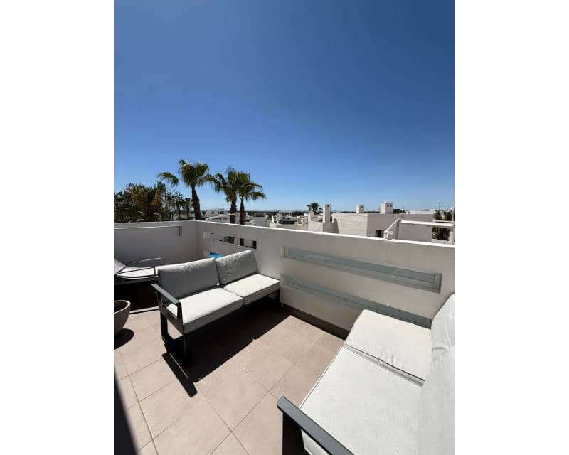 2 soverom Leilighet til salgs i Las Ramblas Golf med svømmebasseng - € 325 000 (Ref: 10041907)